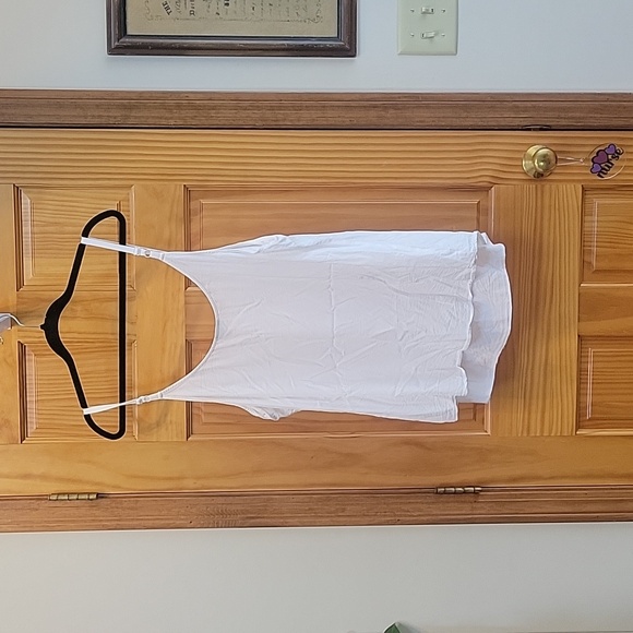 Torrid tank top - Picture 2 of 5